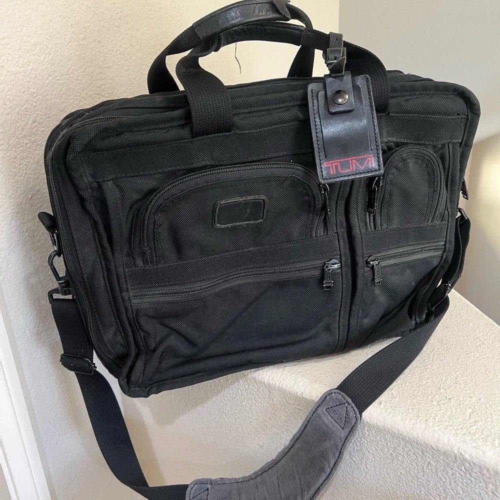 DEFECT READ DESCRIPTION Alpha Ballistic Bag Organizer‎ Laptop Brief Messenger